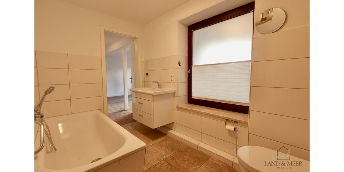 Maisonettenwohnung Neustadt in Holstein - 3 Zimmer, 156 m&sup2;, 1.950&euro; | Angebot:26674775