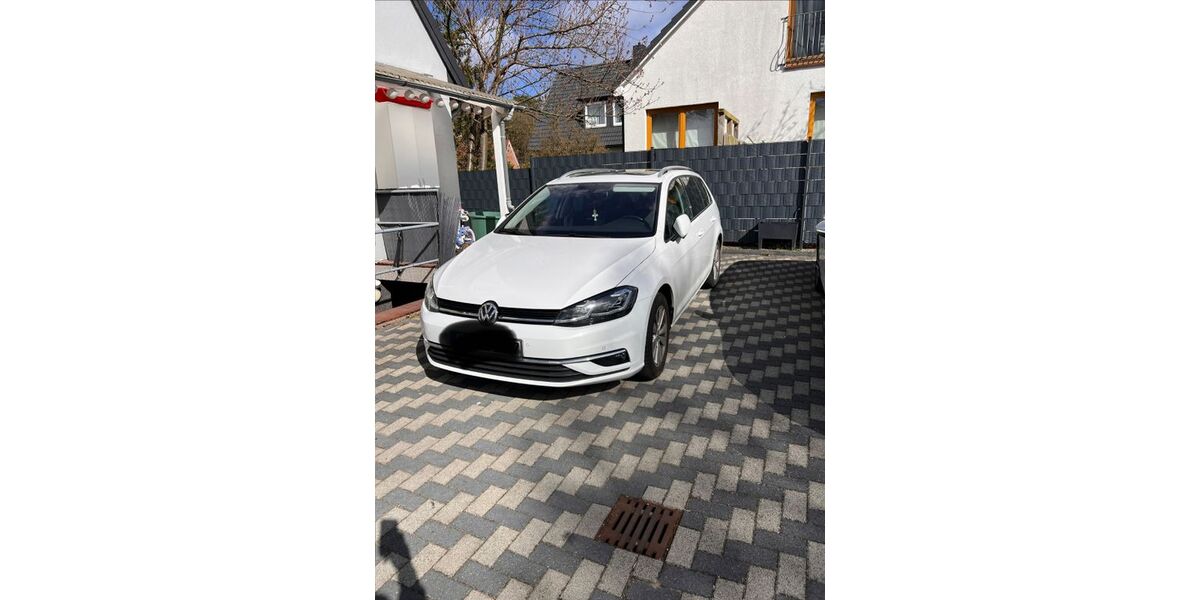 VW Golf 176.000 km 11.200 &euro; Sereetz 23611
