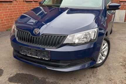 Skoda Fabia 126.444 km 7.199 &euro; Lübeck 23558