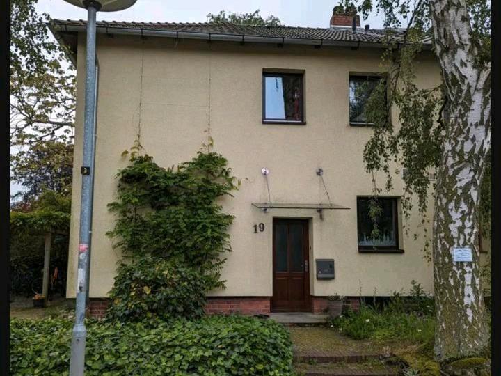 Doppelhaushälfte Lübeck Sankt Gertrud - 7 Zimmer, 120 m&sup2;, 1.866&euro; | Angebot:26004436