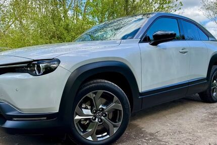 Mazda MX-30 18.550 km 14.500 &euro; lübeck 23562