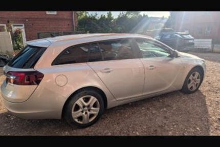 Opel Insignia 173.400 km 5.100 &euro; Lübeck 23556