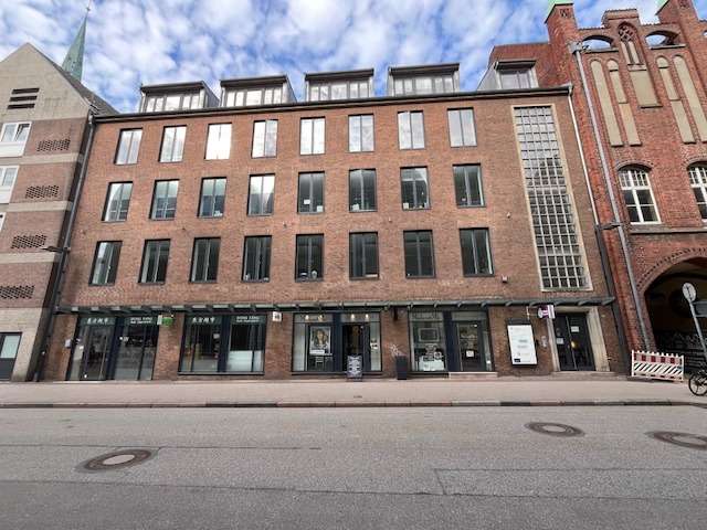 Büro in Lübeck 3.920 € 280 m² zimmer