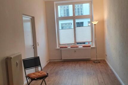 HL, schönes kl. BüroGewerberaum Innenstadt