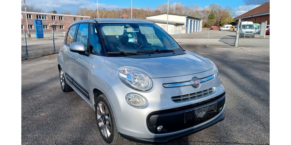Fiat 500L 132.000 km 4.500 &euro; Lübeck 23560
