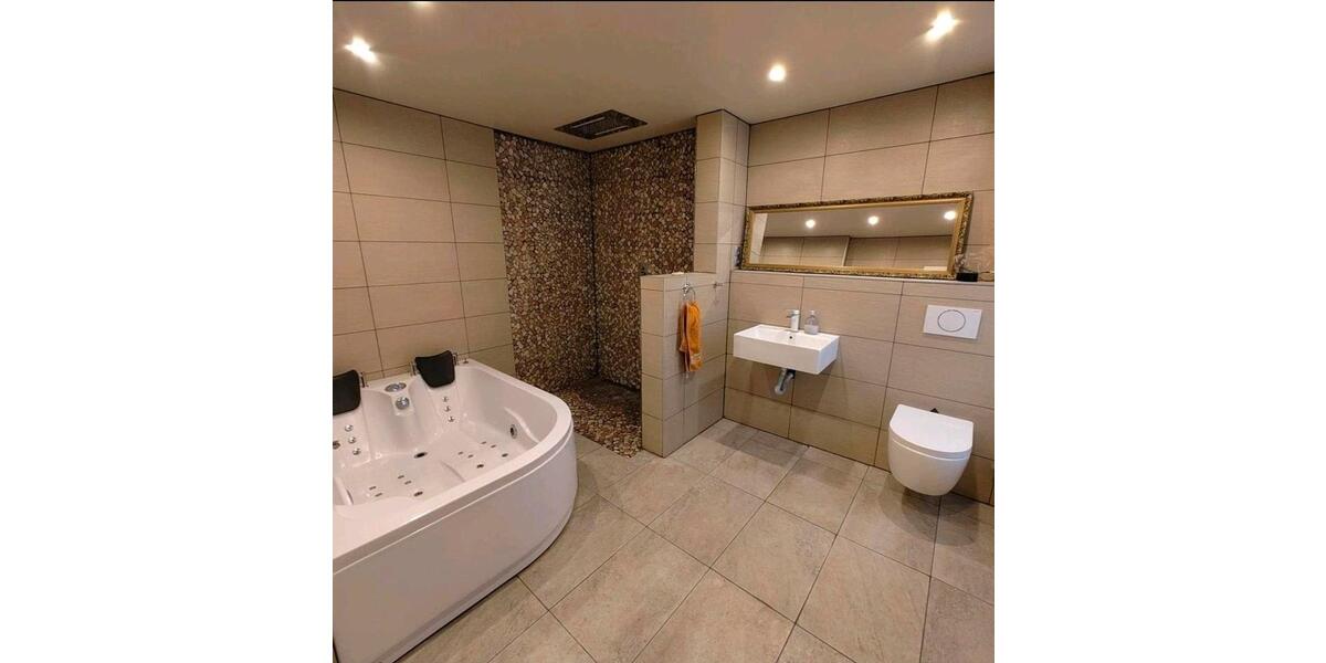 Mehrfamilienhaus, Wohnhaus Rehna - 19 Zimmer, 1.232 m&sup2;, 650.000&euro; | Angebot:22957195