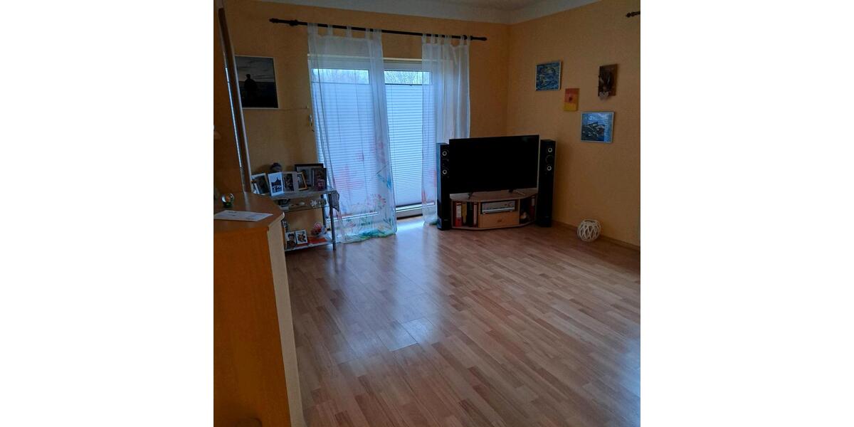 Erdgeschoßwohnung Dassow - 4 Zimmer, 104 m&sup2;, 1.200&euro; | Angebot:25392798