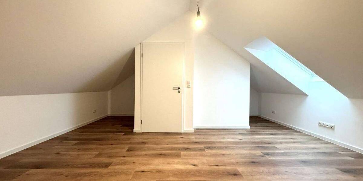 Reihenmittelhaus Stockelsdorf - 5 Zimmer, 105 m&sup2;, 1.890&euro; | Angebot:26817198