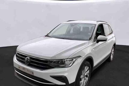 VW Tiguan 72.100 km 30.990 € Lübeck 23560
