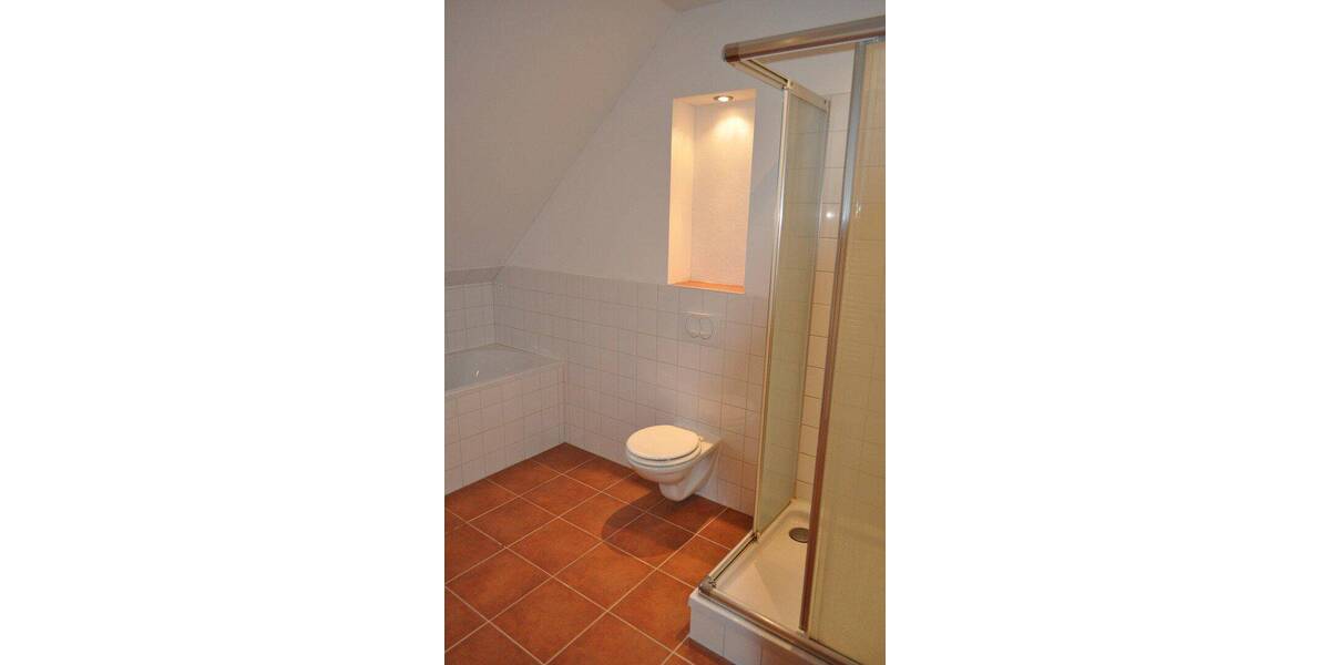 Etagenwohnung Lübeck St. Gertrud - 3 Zimmer, 100 m&sup2;, 1.200&euro; | Angebot:26787470