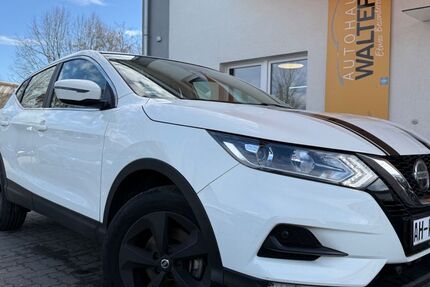 Nissan Qashqai 87.053 km 17.885 &euro; Stockelsdorf bei Lübeck 23617