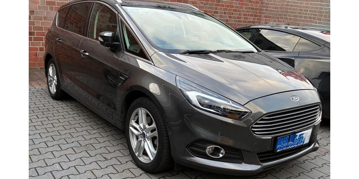 Ford S-Max 90.000 km 16.700 &euro; Bad Oldesloe 23843
