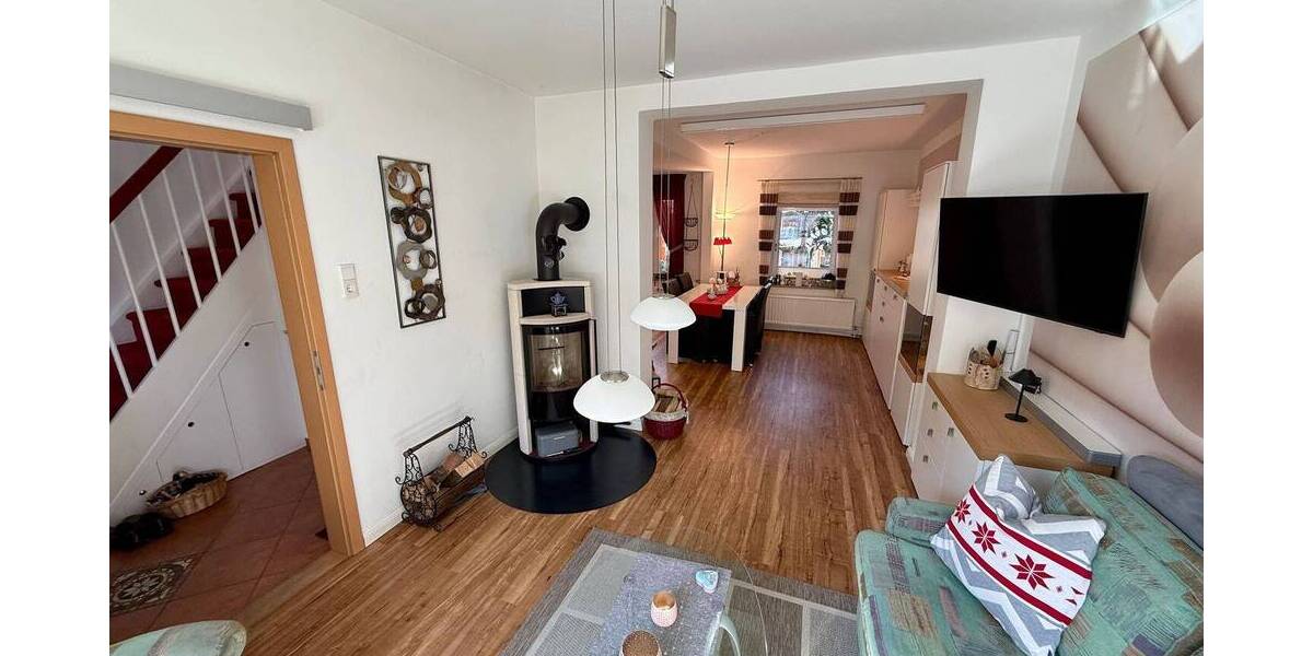 Doppelhaushälfte Lübeck Moisling - 3 Zimmer, 73 m&sup2;, 380.000&euro; | Angebot:26359749