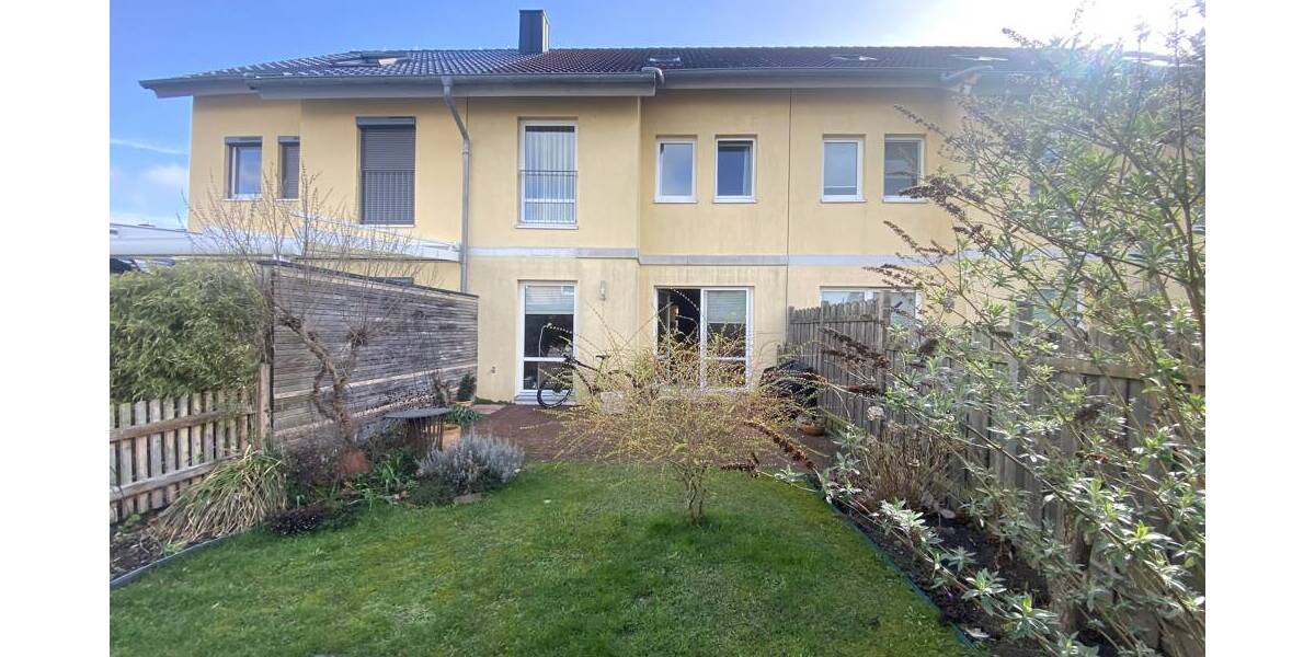 Reihenmittelhaus Stockelsdorf - 7 Zimmer, 140 m&sup2;, 475.000&euro; | Angebot:26029739