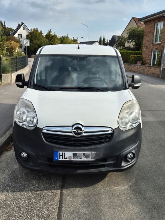 Opel Combo 76.674 km 6.800 € Lübeck-Travemünde 23570