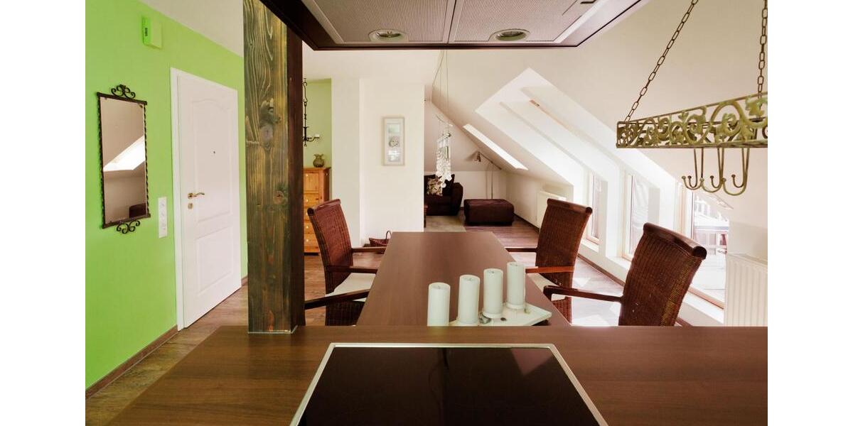 Dachgeschoßwohnung Neustadt in Holstein - 2 Zimmer, 61 m&sup2;, 1.060&euro; | Angebot:25934968