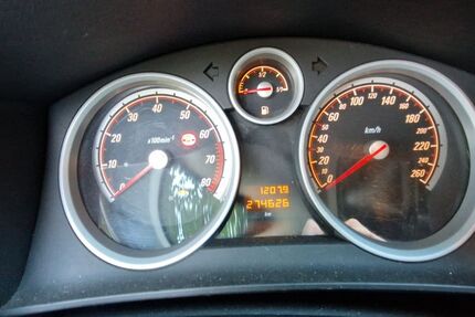 Opel Astra 275.000 km 1.890 &euro; Bad Schwartau 23611