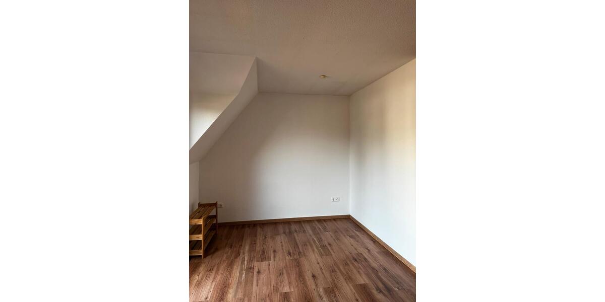Dachgeschoßwohnung Lübeck Alt-Travemünde / Rönnau - 1 Zimmer, 30 m&sup2;, 640&euro; | Angebot:24933730