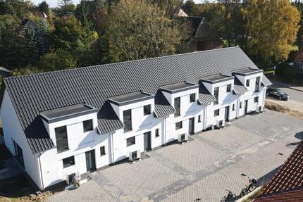 Haus Lüdersdorf - 4 Zimmer, 120 m&sup2;, 1.700&euro; | Angebot:25861300