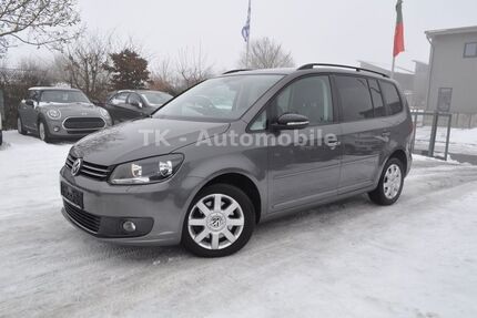 VW Touran 125.000 km 10.980 &euro; Ahrensbök 23623