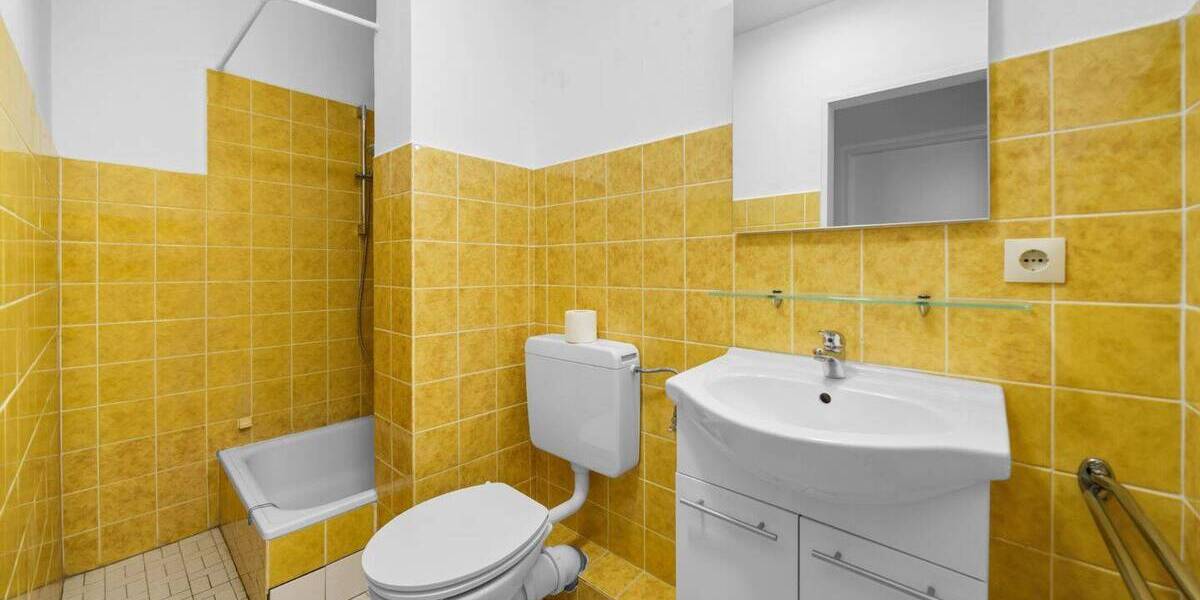 Reihenmittelhaus Lübeck St. Gertrud - 3 Zimmer, 110 m&sup2;, 350.000&euro; | Angebot:25997224