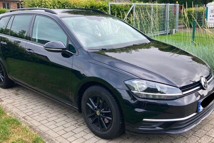 VW Golf 130.000 km 12.333 &euro; Ahrensbök 23623