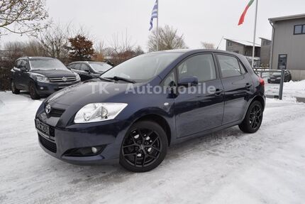 Toyota Auris 55.000 km 7.480 &euro; Ahrensbök 23623