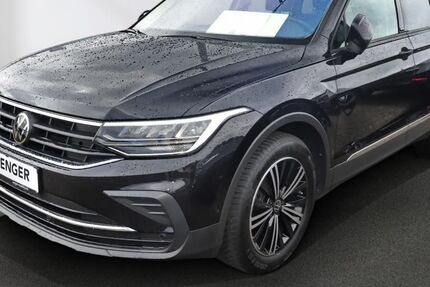 VW Tiguan 76.350 km 25.880 &euro; Bad Segeberg 23795