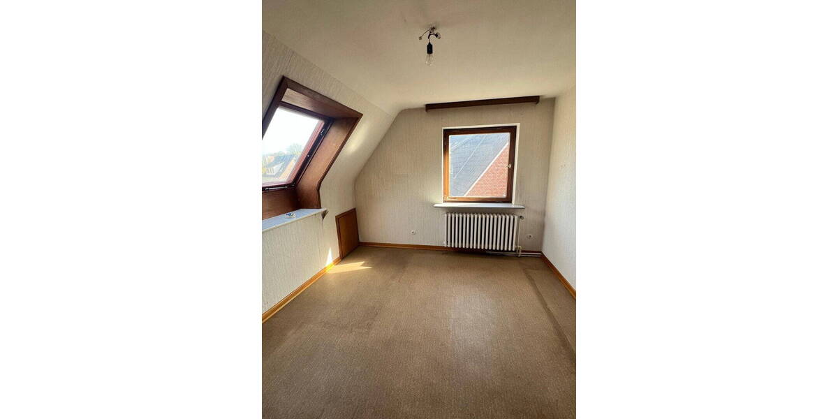 Einfamilienhaus Bad Oldesloe - 7 Zimmer, 198 m&sup2;, 549.000&euro; | Angebot:26326139