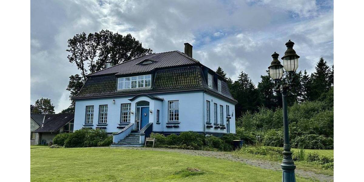 Einfamilienhaus Tremsbüttel - 7 Zimmer, 267 m&sup2;, 850.000&euro; | Angebot:22905164