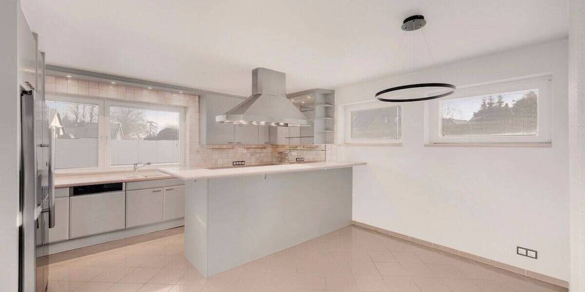 Einfamilienhaus Stockelsdorf Dissau - 6 Zimmer, 226 m&sup2;, 850.000&euro; | Angebot:25707997