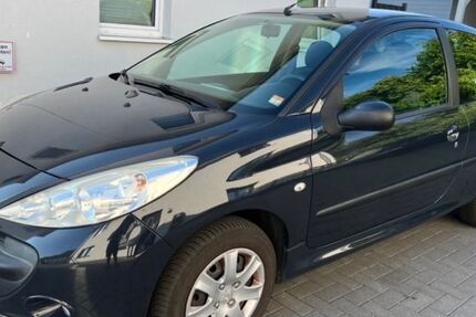 Peugeot 206 173.000 km 2.600 &euro; Lübeck 23560