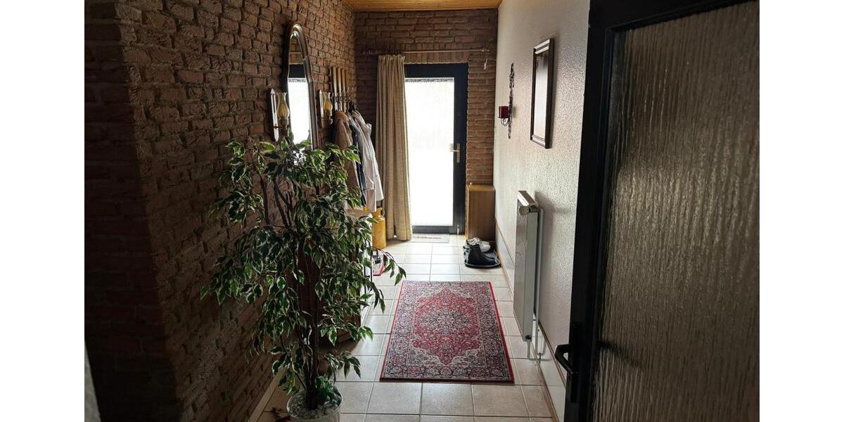 Bungalow Bad Segeberg - 9 Zimmer, 189 m&sup2;, 2.090&euro; | Angebot:26660091