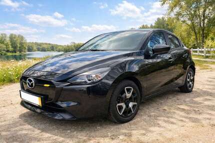 Mazda 2 9.000 km 14.900 &euro; Lübeck, Hansestadt 23556