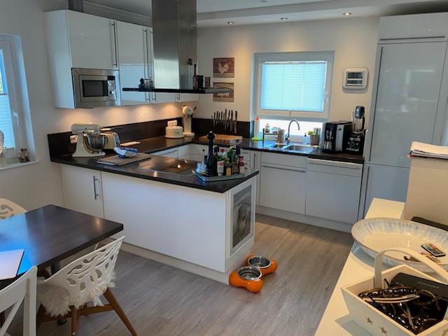 Einfamilienhaus Bad Schwartau - 6 Zimmer, 150 m&sup2;, 775.000&euro; | Angebot:27118373