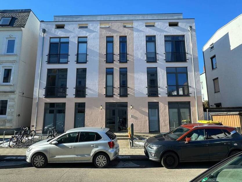 Vermietete 2-Zimmer-Eigentumswohnung mit Sonnenterrasse in Lübeck-St. Gertrud (Nähe Wakenitz)