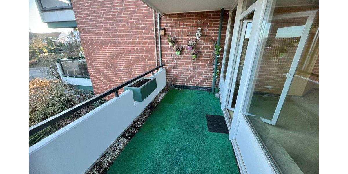 Großzügige 3-Zimmer-Eigentumswohnung mit Balkon und TG-Stellplatz in Lübeck-St. Gertrud 3 zimmer