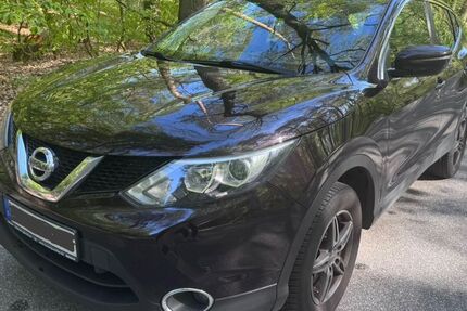 Nissan Qashqai 147.000 km 8.600 &euro; Lübeck 23568
