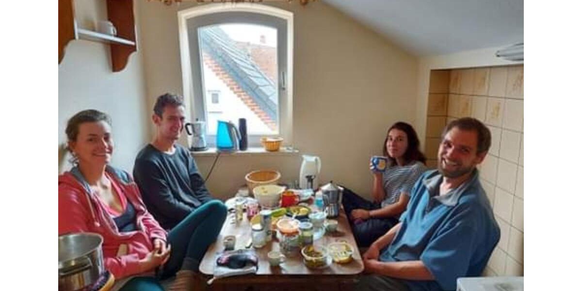 Zimmer in HausWG mit großem Garten 10 zimmer