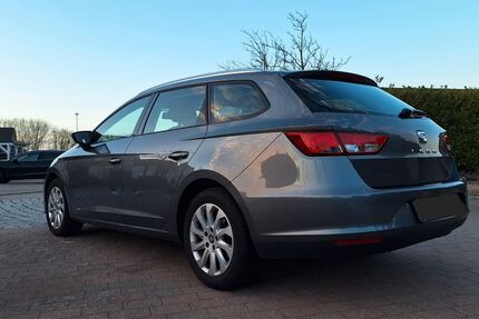 Seat Leon 81.036 km 9.900 &euro; Schackendorf 23795