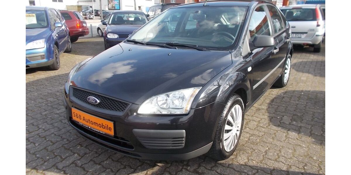 Ford Focus 231.000 km 2.599 &euro; Lübeck 23556