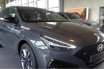 Hyundai i30 13.000 km 19.980 &euro; Lübeck 23562