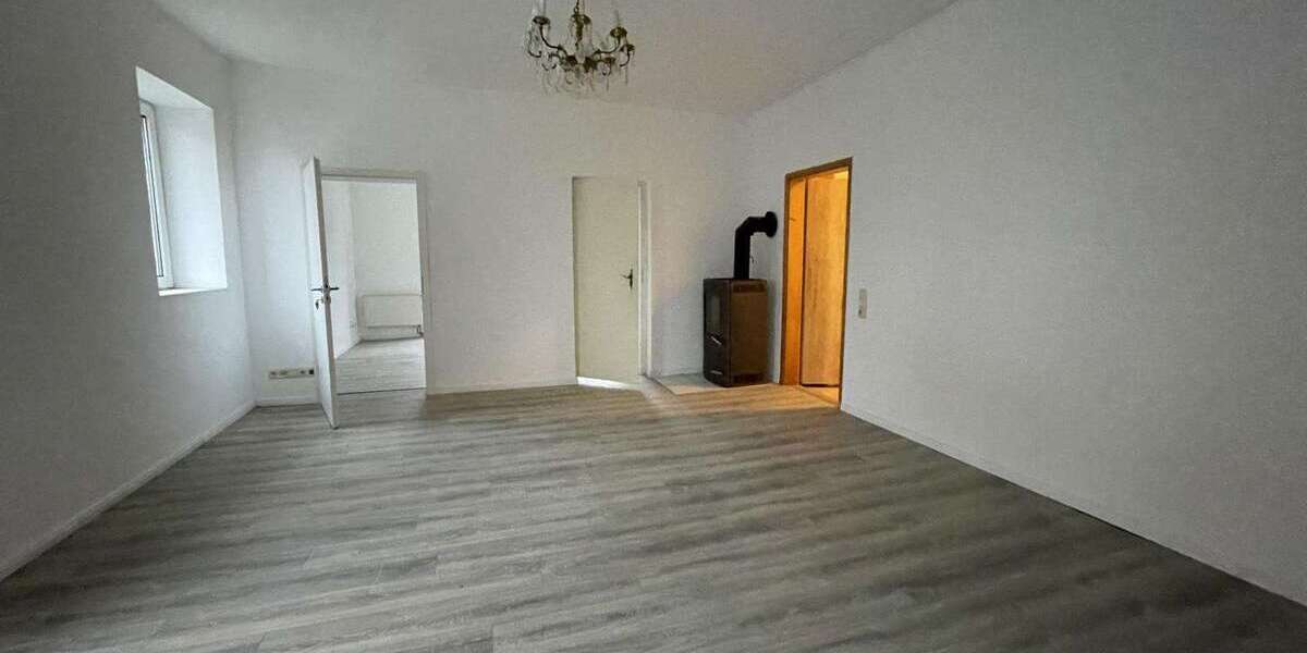 Einfamilienhaus Schlagsdorf - 15 Zimmer, 504 m&sup2;, 4.500&euro; | Angebot:27185212