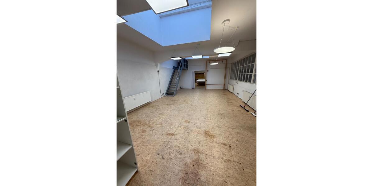 Gewerbeobjekt Lübeck Sankt Jürgen - 1.200&euro; | Angebot:25145308