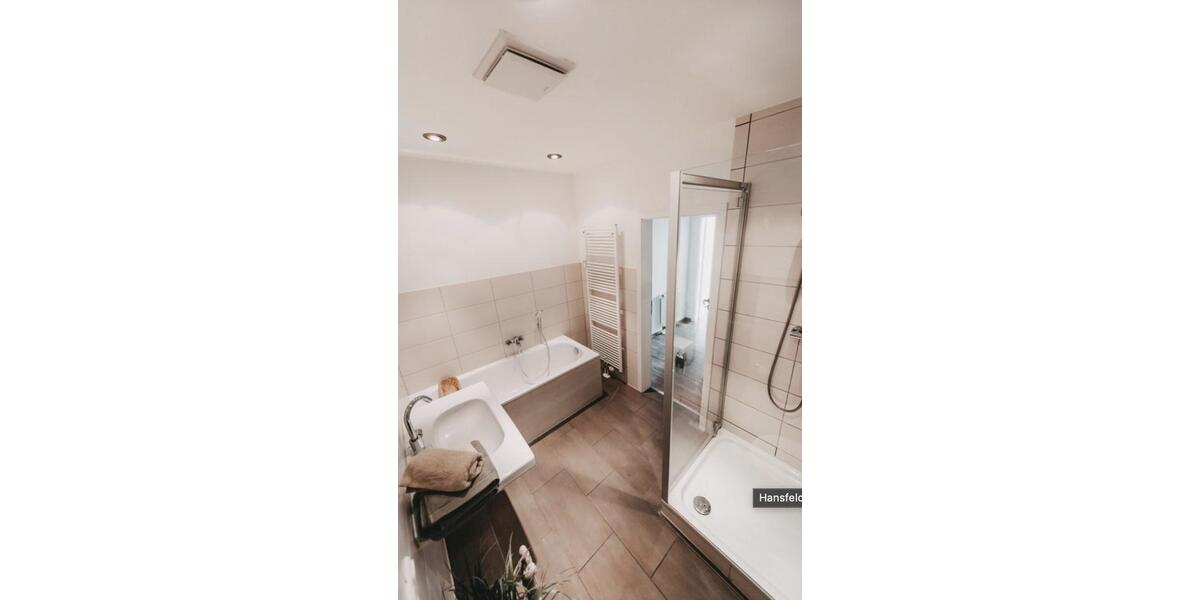 Erdgeschoßwohnung Hamberge - 5 Zimmer, 137 m&sup2;, 1.576&euro; | Angebot:26246744