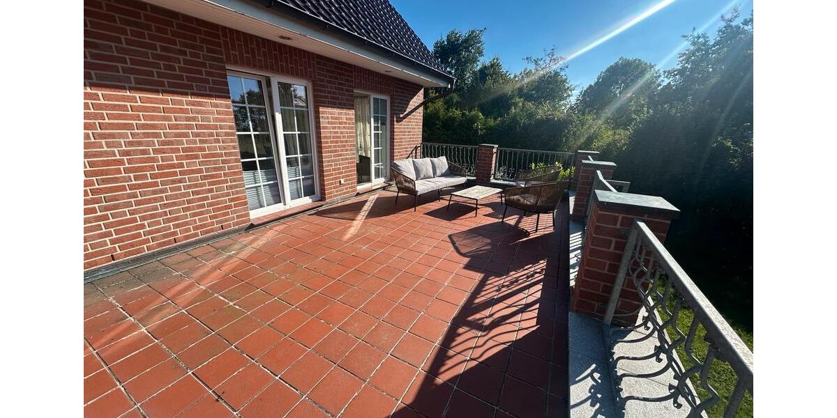 Erdgeschoßwohnung Scharbeutz - 3 Zimmer, 20 m&sup2;, 1.700&euro; | Angebot:24422514