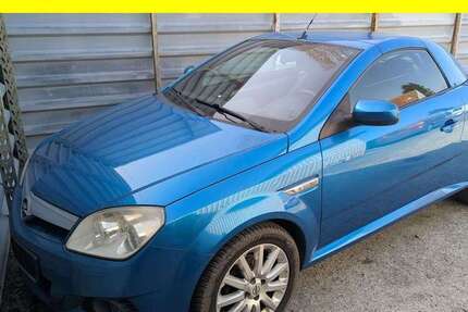 Opel Tigra 113.313 km 2.250 &euro; Lübeck 23556