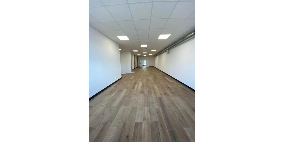 Gewerbeobjekt Lübeck Sankt Lorenz Nord - 2.300&euro; | Angebot:24021194