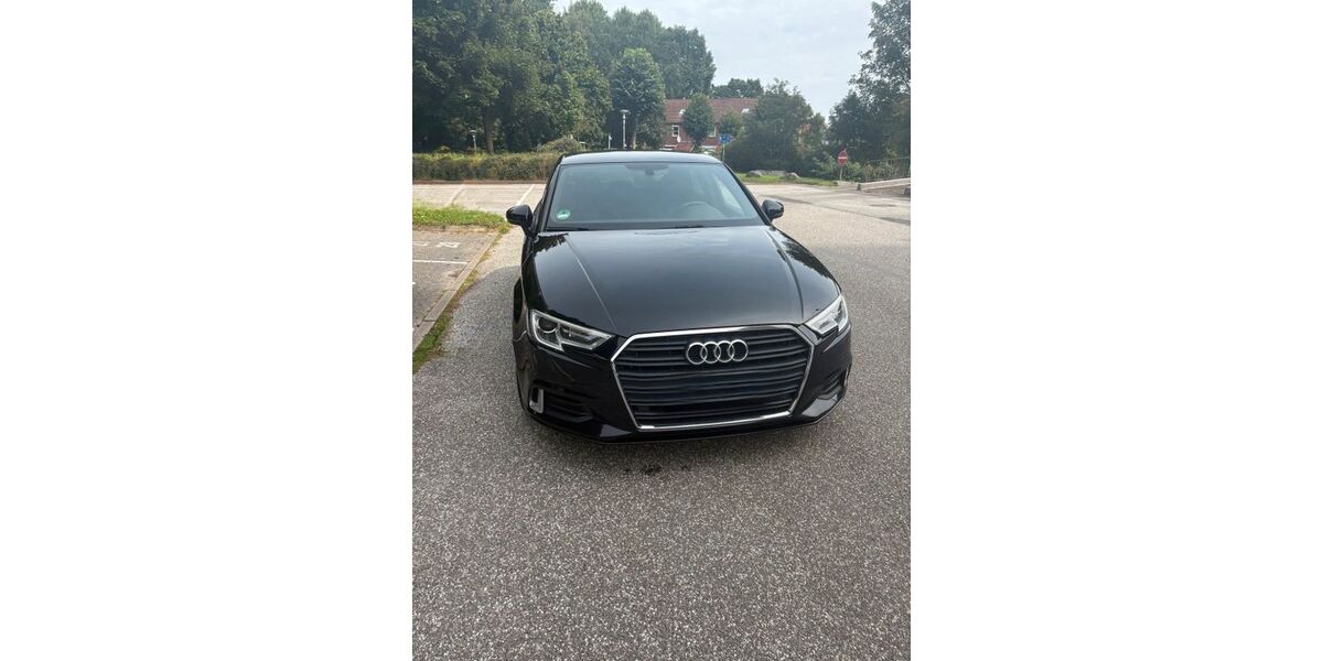 Audi A3 157.000 km 22.999 &euro; Lübeck 23560