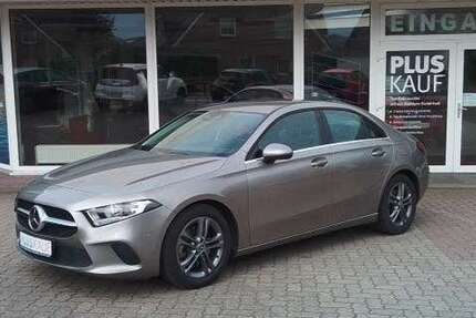 Mercedes-Benz 220 26.000 km 25.990 &euro; Klein Rönnau 23795